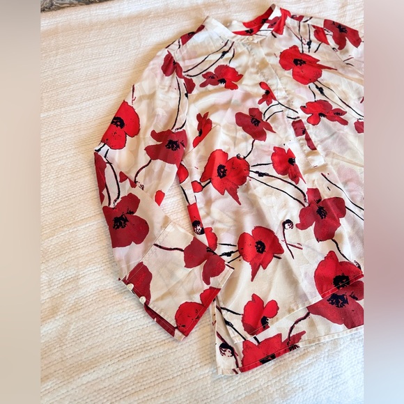 J. CREW Silk Ivory & Red Poppy Floral Blouse Career Casual Top - Picture 4 of 12